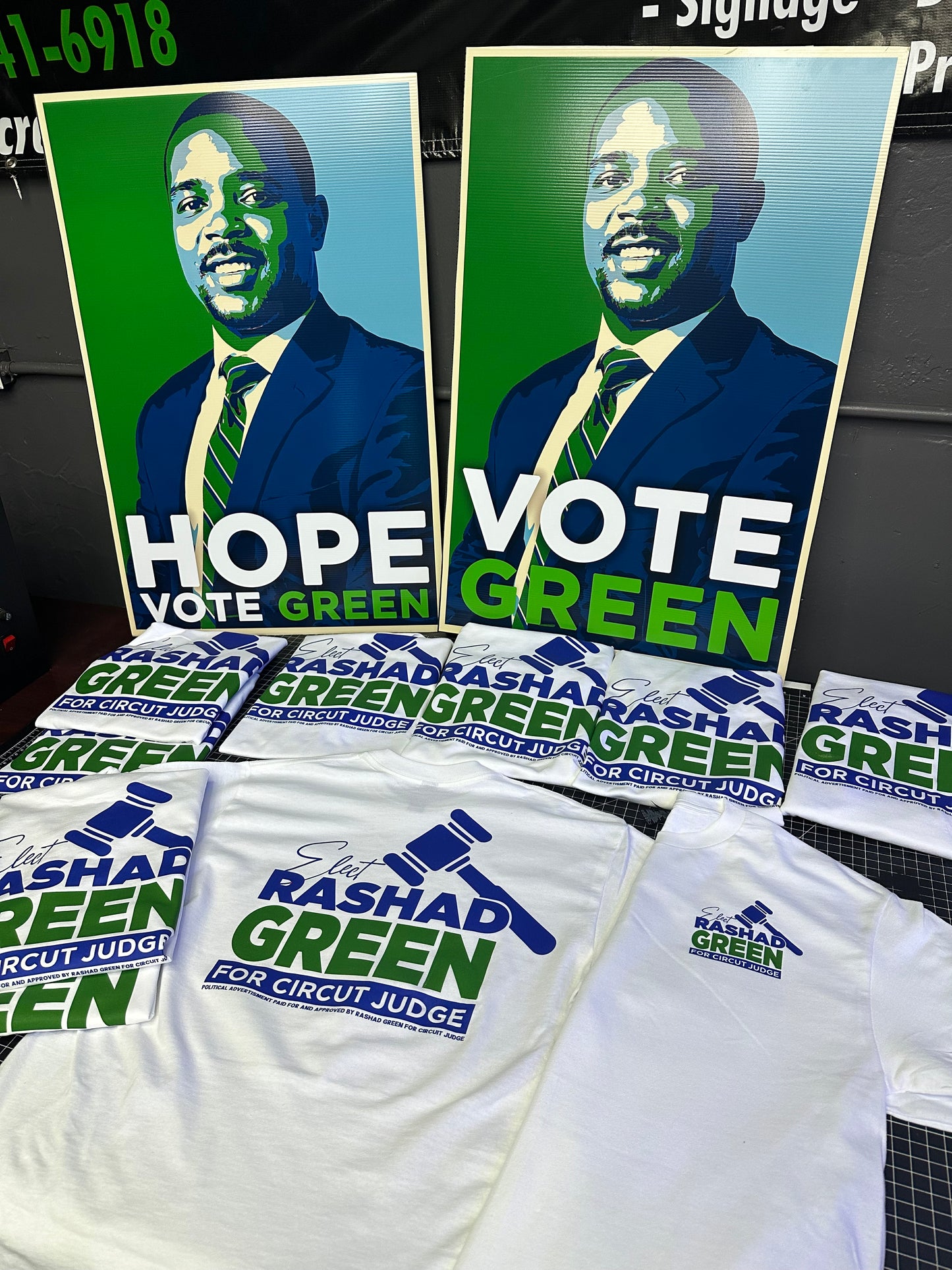 Outdoor Yard Signs With Stakes